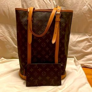Louis Vuitton Bucket GM